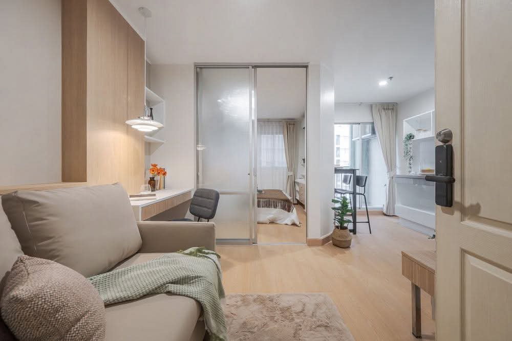 รูป ME2500338 ขายคอนโด Lumpini Condo Town รามอินทรา-นวมินทร์ ติดถนนใหญ่ เข้าออกได้ 2 ทาง - รูปที่ 1/10