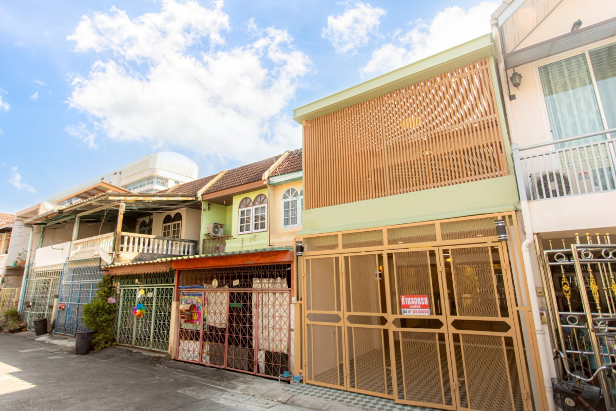รูป CS002 ✨ บ้านสวย พร้อมอยู่ ทำเลลาดพร้าว 63 เดินทางสะดวก แถมอยู่หลังโรงเรียนนวมินทราชินูทิศ บดินทรเดชาอีกด้วย - รูปที่ 18/18
