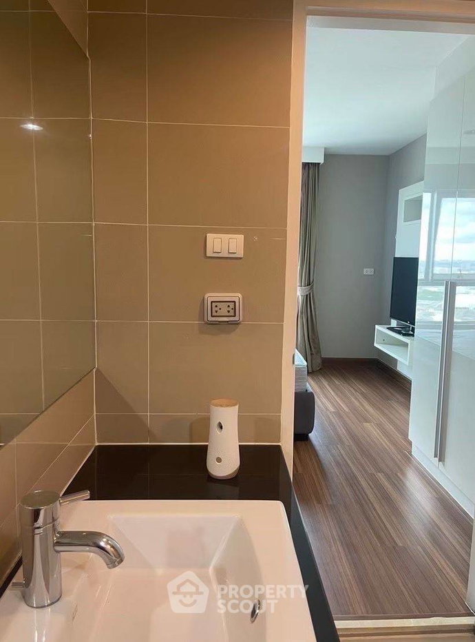 picture High-Floor 3-BR 106 Sqm Condo At Belle Grand Rama 9 Near MRT Phra Ram 9 (ID 2410530) - 25/26