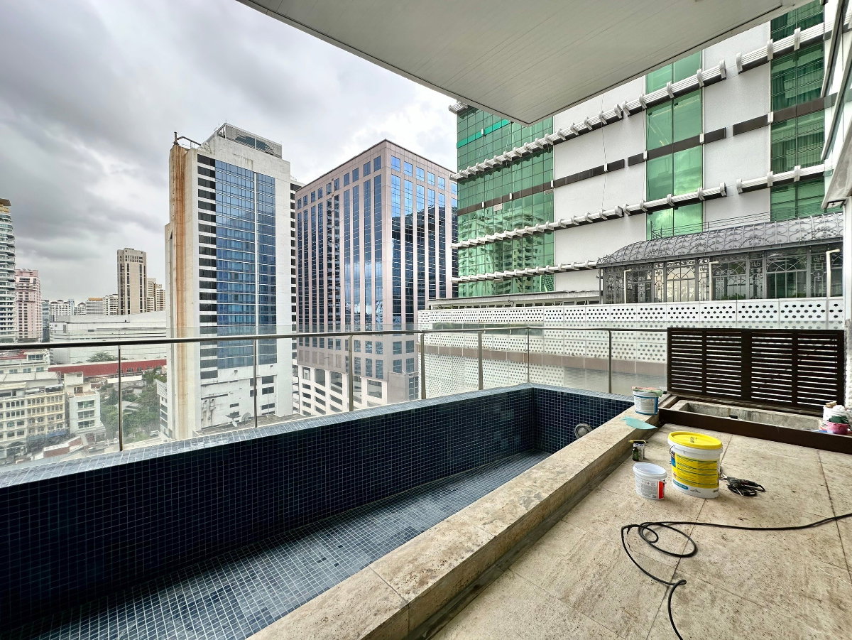 picture Le Raffine 31 | Elegant 3 Bedroom Duplex Condo in Prime Area - BR9210CD - 9/60