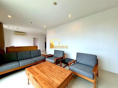 ขายคอนโด : Villa Asoke | Renovated 3 Bedroom Condo Near Airport Link - BR60353CD
