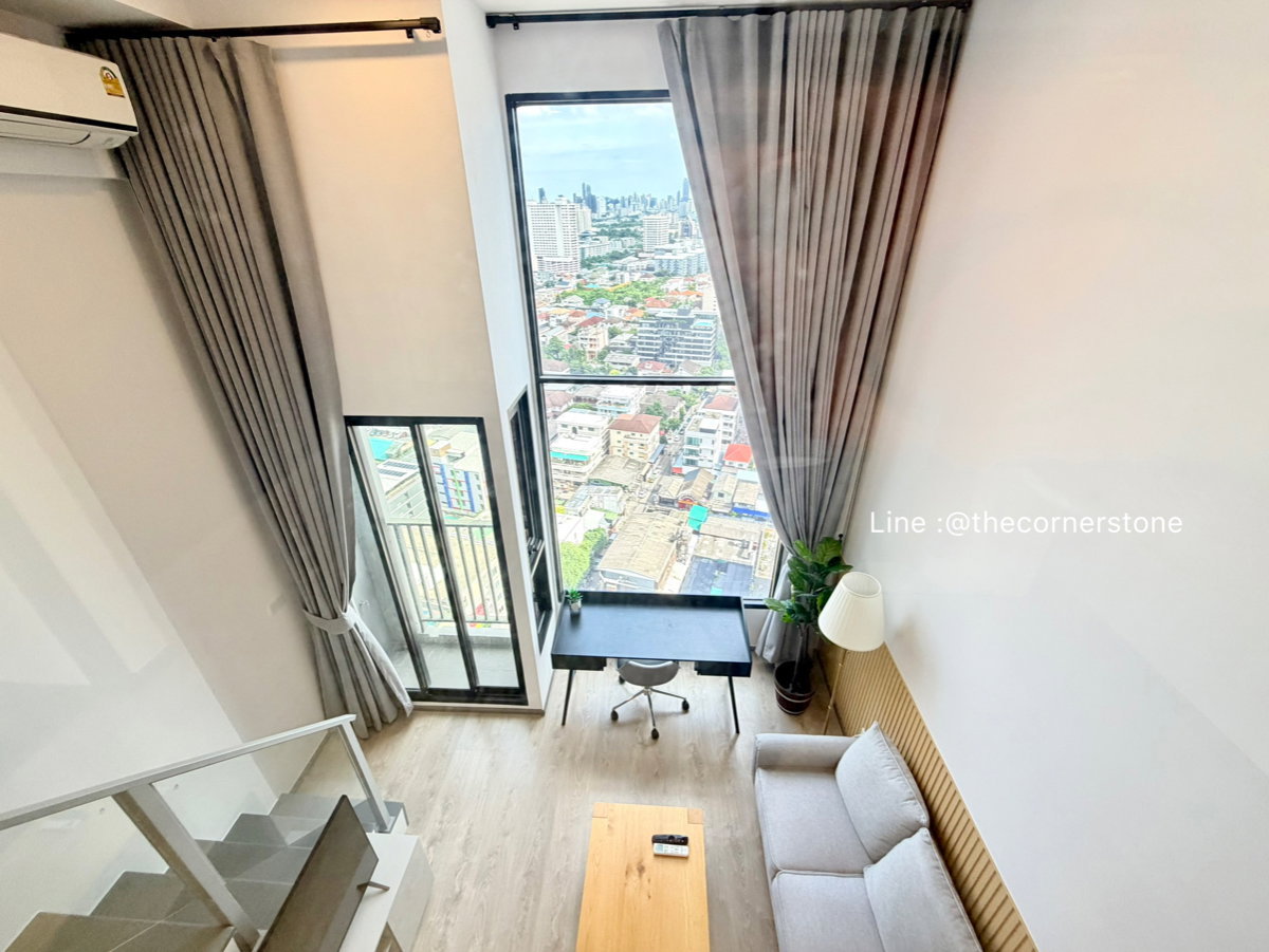 picture Ready to move in❗️𝟐𝟒,𝟎𝟎𝟎 Bath/ Month " 𝐒𝐨𝐡𝐨 𝐁𝐚𝐧𝐠𝐤𝐨𝐤 𝐑𝐚𝐭𝐜𝐡𝐚𝐝𝐚 " Duo Space 1 Bedroom, City View, Near : MRT-Huai Khwang - 9/17