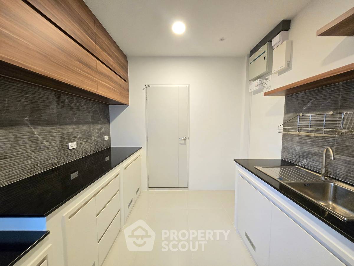 รูป บ้านเดี่ยว 4 ห้องนอน ขาย 300 ตร.ม. โครงการ Centro Bangna บางแก้ว (ID 2519051) - รูปที่ 14/14