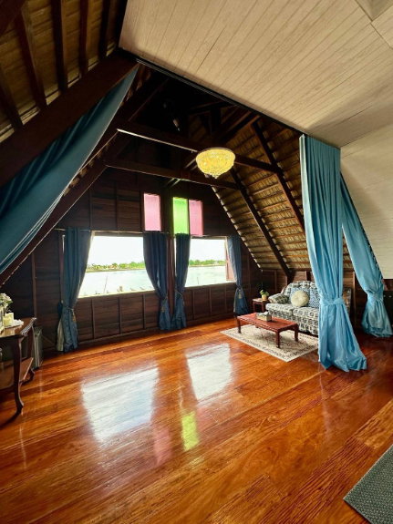 รูป ขายบ้านพร้อมที่ดิน Luxury House ติดริมแม่น้ำเจ้าพระยา เนื้อที่ 1 ไร่ อำเภอเมืองปทุมธานี ราคา 35 ล้านบาท - รูปที่ 8/23