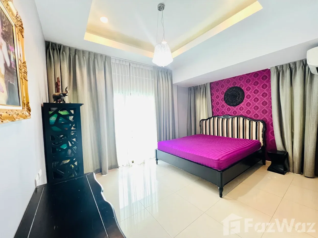 picture Spacious Pool Villa for Sale 1961556 - 31/40