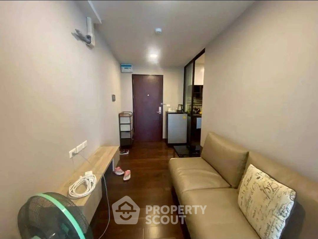 รูป คอนโด 1 ห้องนอน 31 ตร.ม. ที่ Bangkok Feliz Sathorn–Taksin ใกล้ BTS กรุงธนบุรี 200 ม. (ID 3064875) - รูปที่ 4/5
