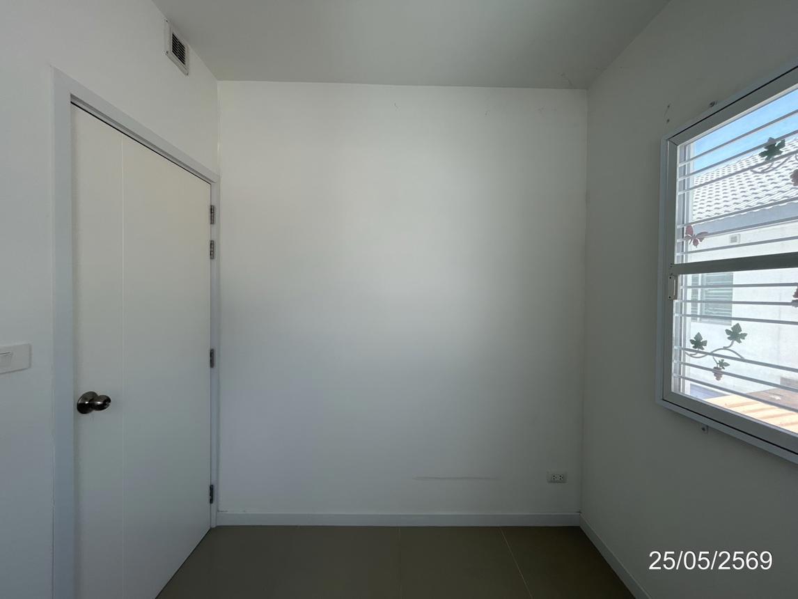 picture TOWN HOUSE 23.9 Sq.w. Bang Bo Samut Prakarn for 2.3M - 35/40