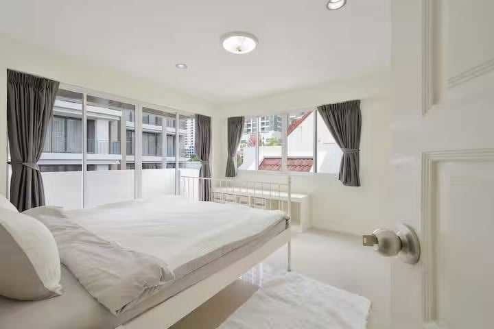 picture LTH15902 - House for Rent Phrom Phong | Sukhumvit 31 | 120,000 THB - 7/14