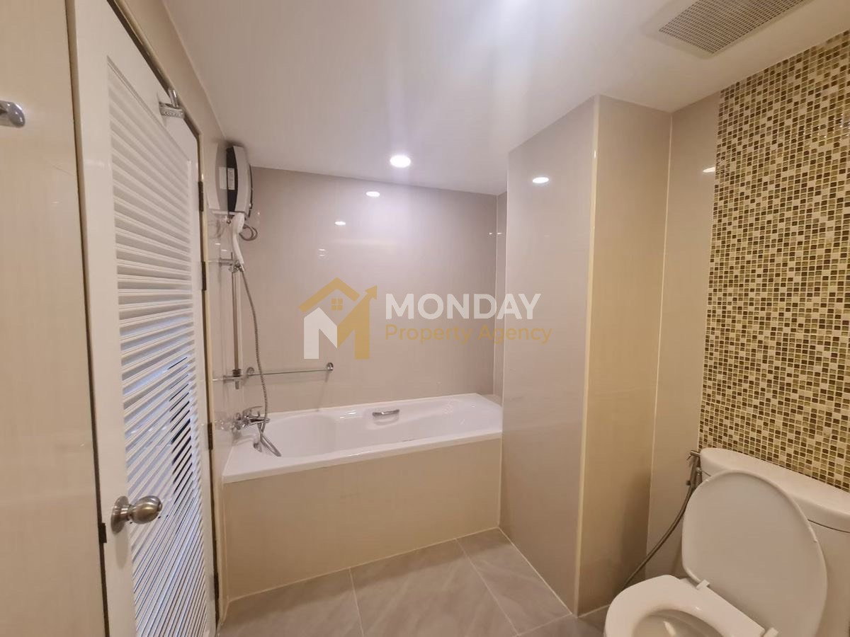 รูป 🔥 ห้องว่าง พร้อมเข้าอยู่! รอยัล คาสเทิล รีบจองก่อนหลุด 🔥MD-26066262 - รูปที่ 16/17