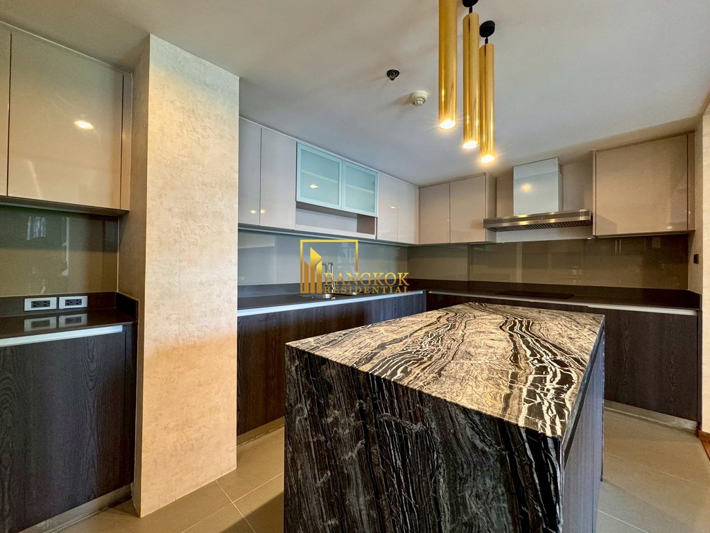 picture The Hudson | Very Spacious 4 Bed Luxury Condo in Sathorn - BR12172CD - 12/53