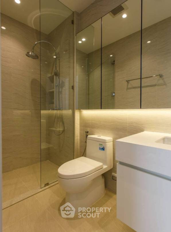picture 2-BR Condo, 87 Sqm At Muniq Langsuan, BTS Ratchadamri 📍 (ID 3046238) - 2/3