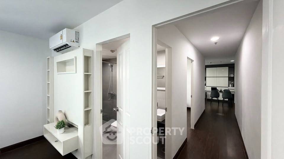 picture 2-BR Condo On 20th Floor, 67 Sqm, Belle Grand Rama 9 Near MRT Phra Ram 9 (ID 3066072) - 8/12