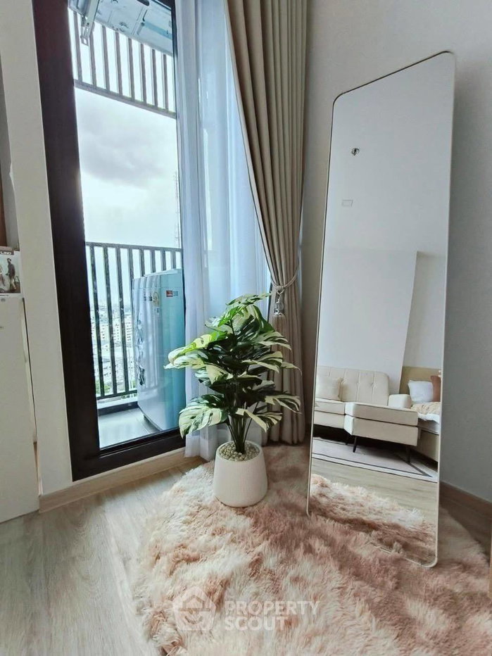 รูป คอนโด 1 ห้องนอน The Rich Rama 9-ศรีนครินทร์ ชั้นสูง ใกล้ ARL หัวหมาก 300 ม. (ID 2610418) - รูปที่ 3/5