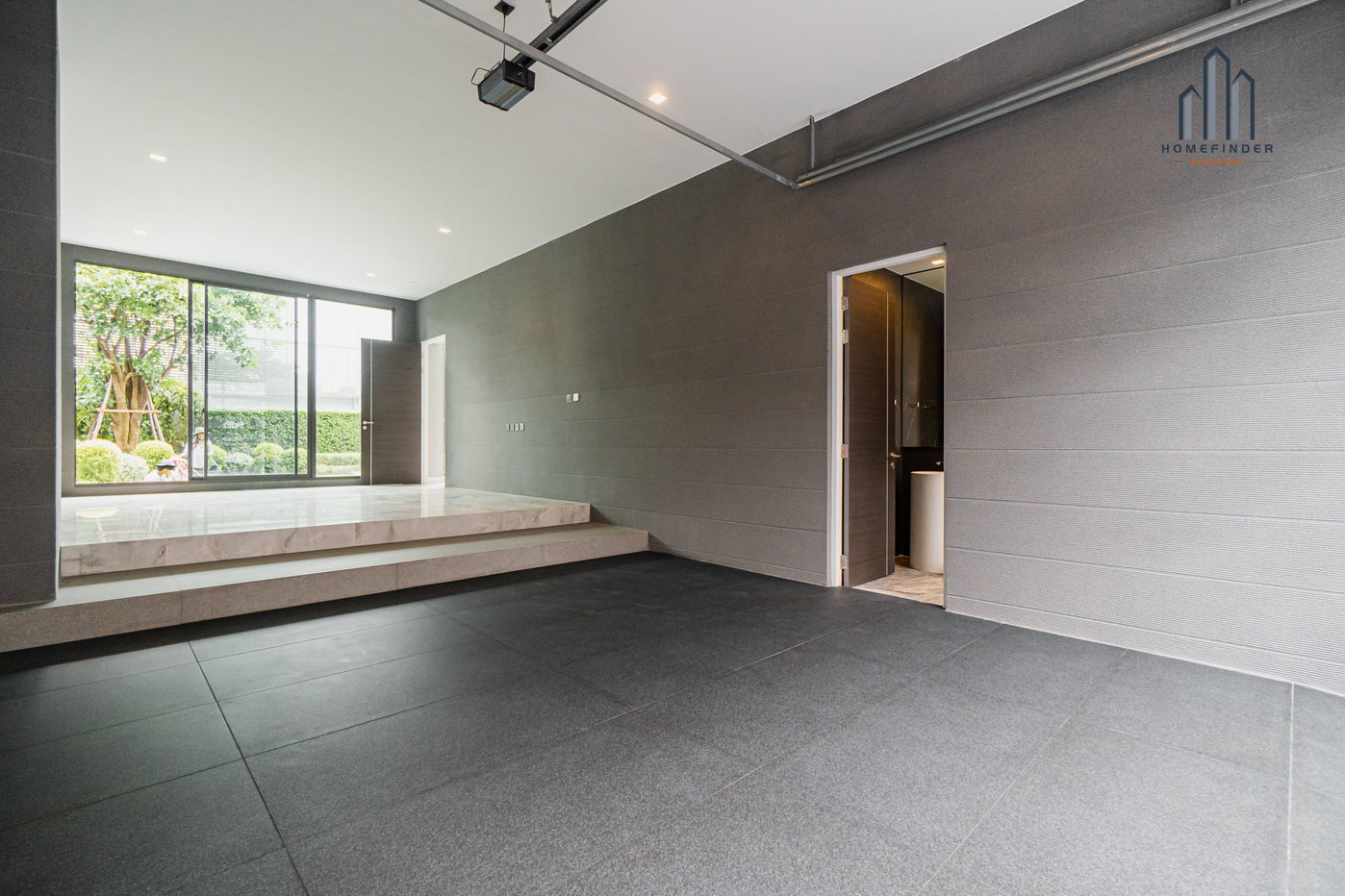 รูป 95E1 – Ninety Five East One 4 bedrooms, for sale - รูปที่ 42/69