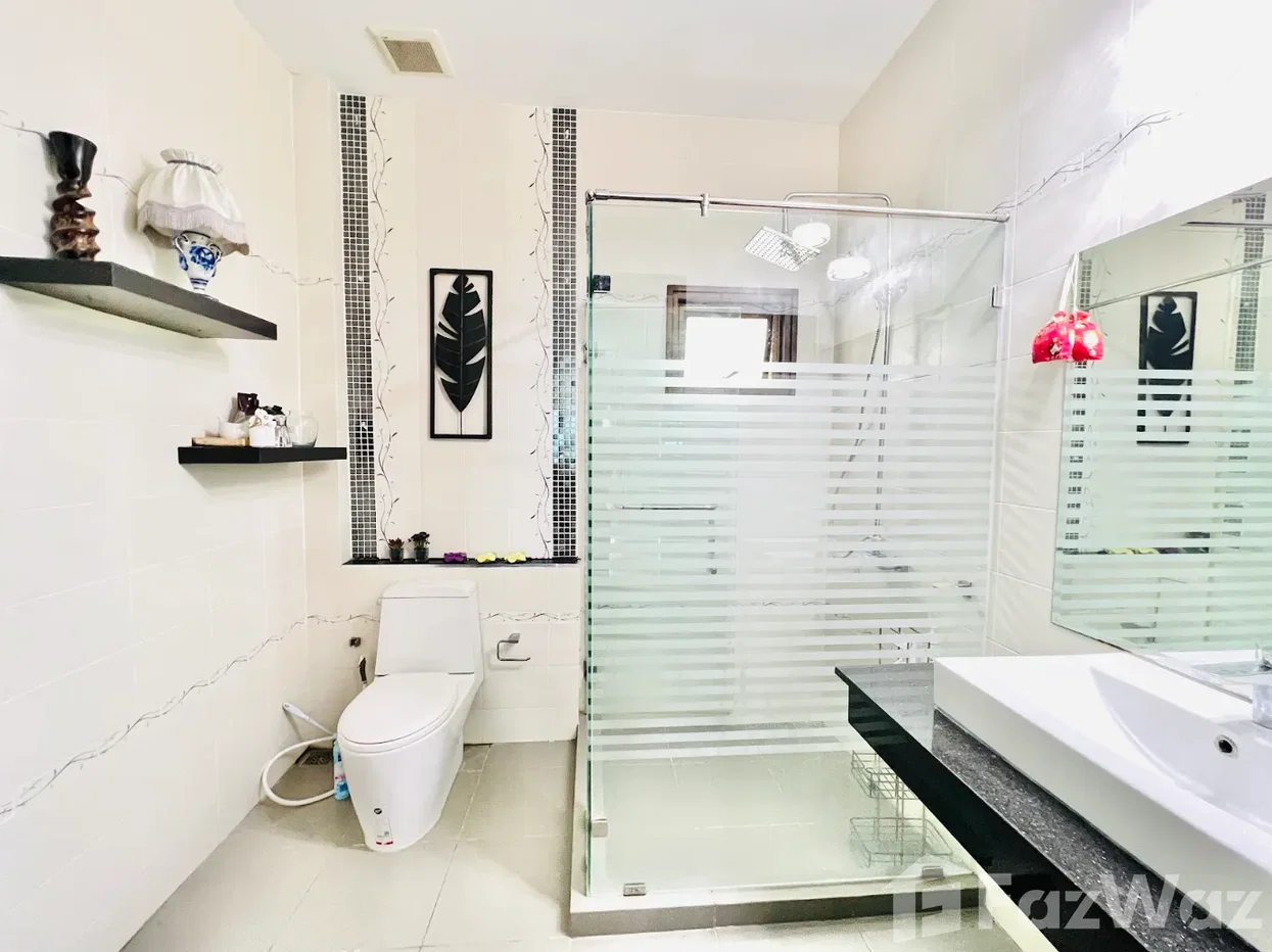 picture Spacious Pool Villa for Sale 1961556 - 5/40