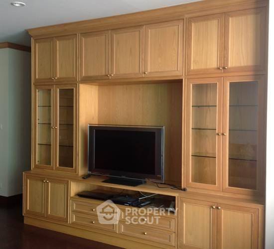 รูป คอนโดมิเนียม 2 ห้องนอน ชั้นสูง 18 ชั้น ขนาด 158 ตร.ม. เดอะ พาร์ค ชิดลม ห่าง BTS ชิดลม 400 ม. (ID 513700) - รูปที่ 2/19