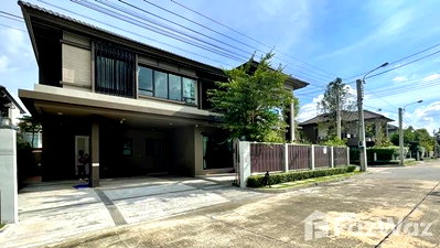 Houses for sale : 4 Bedroom House for sale at Life Bangkok Boulevard Ramintra  1670774