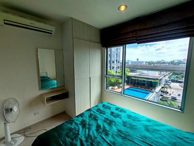Condos for sale : For Sale: Aspire Ratchada – Wongsawang, Pool View Unit on the 8th Floor, Morning Sun Exposure, Only 100 Meters from MRT Wongsawang, 