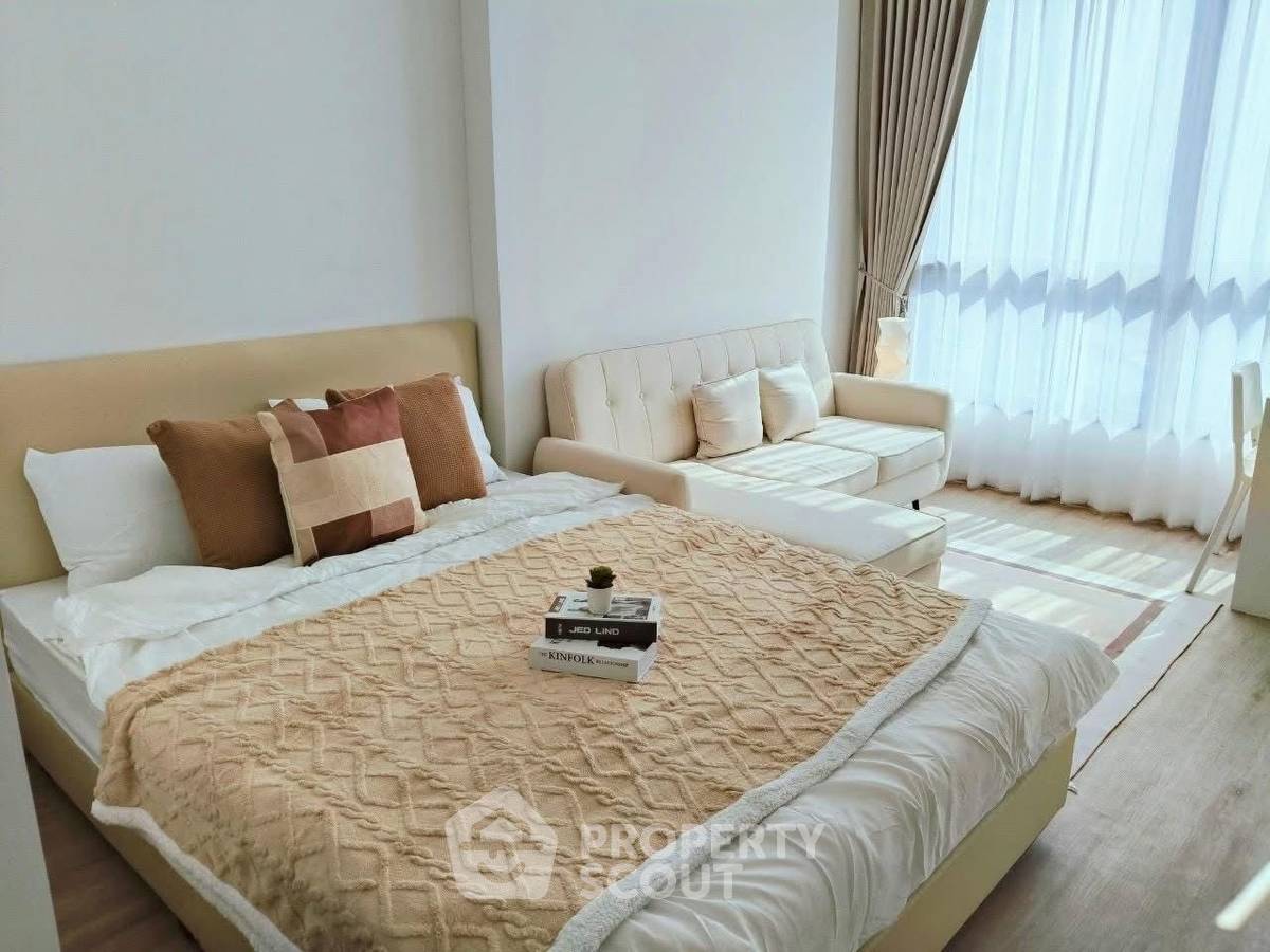 รูป คอนโด 1 ห้องนอน The Rich Rama 9-ศรีนครินทร์ ชั้นสูง ใกล้ ARL หัวหมาก 300 ม. (ID 2610418) - รูปที่ 2/5