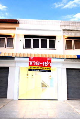 อาคารพาณิชย์ให้เช่า : ให้เช่าตึกแถว 2 ชั้น รีโนเวทใหม่ ติดถนนสุขุมวิท สี่แยกเขาไร่ยา ทำเลค้าขาย