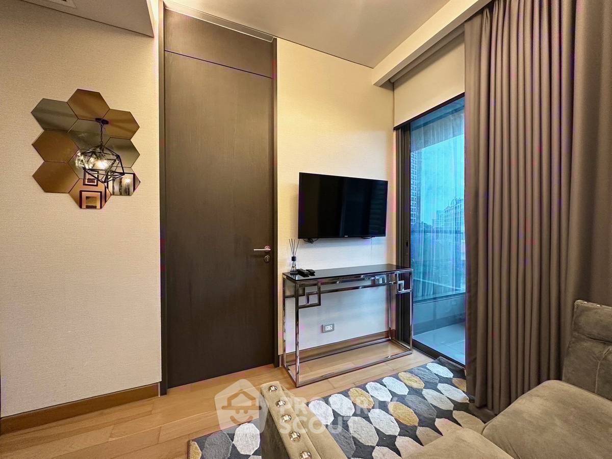 picture 1-BR Condo At The Lumpini 24, 3rd Floor, Near BTS Phrom Phong (ID 2594429) - 5/8