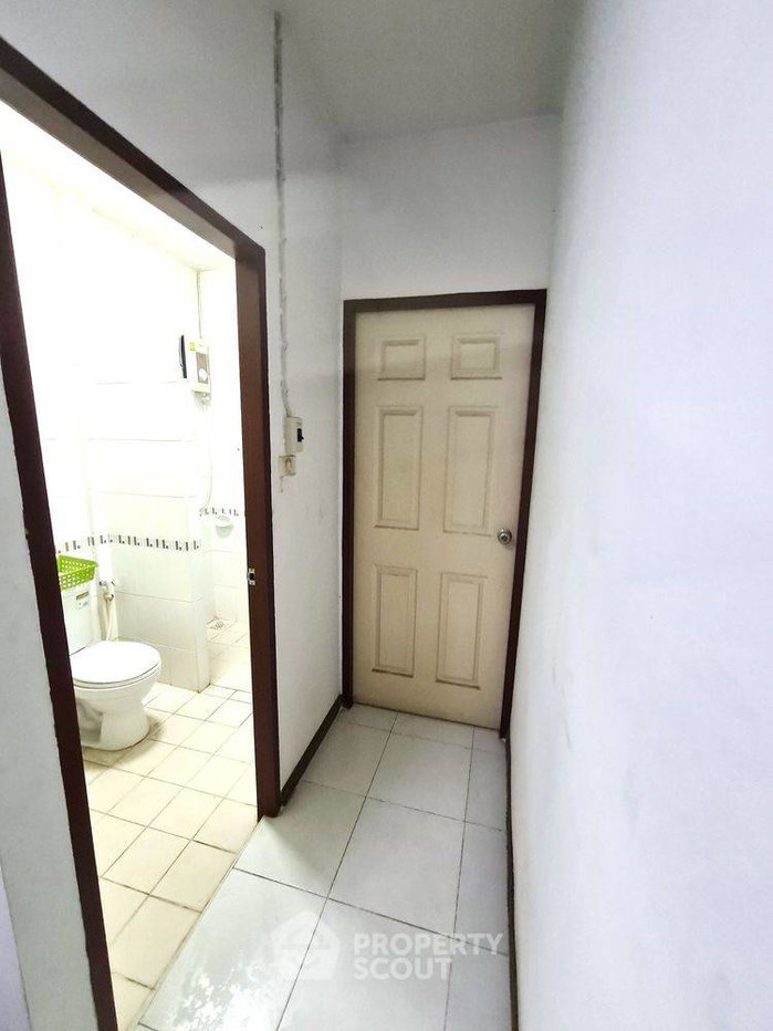 รูป ทาวน์โฮม 3 ห้องนอน ขายได้ เลี้ยงสัตว์ได้ บ้านทิวตะวัน ลำโพ บางบัวทอง (ID 3061498) - รูปที่ 4/6