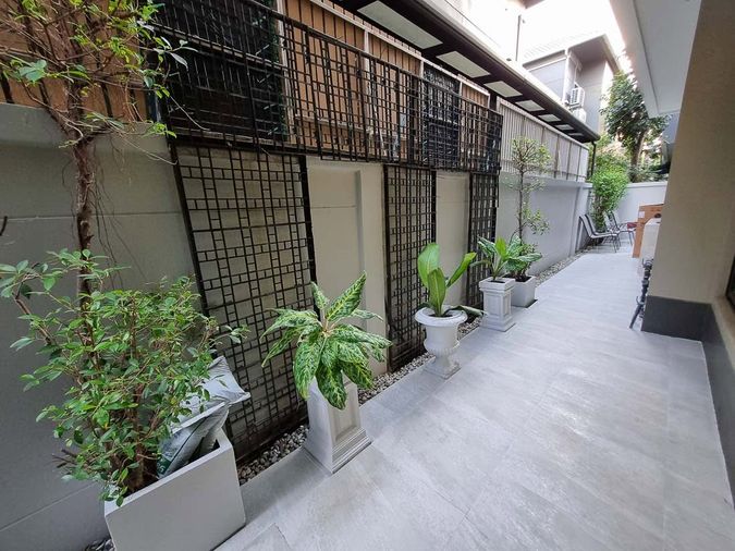 5-bed house for rent, 400 sqm, 80 sq wah, Grand Bangkok Boulevard Sathorn