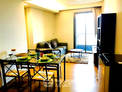 Condos for rent : 2-BR Condo, The Lumpini 24, 55 Sqm, Near BTS Phrom Phong (ID 3064754)