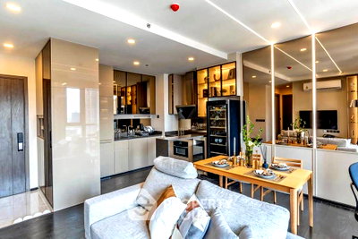 Condos for sale : 19th-Floor 2-BR 65 Sqm Condo For Sale At Park Origin Thonglor, BTS Thong Lor (ID 3065564)