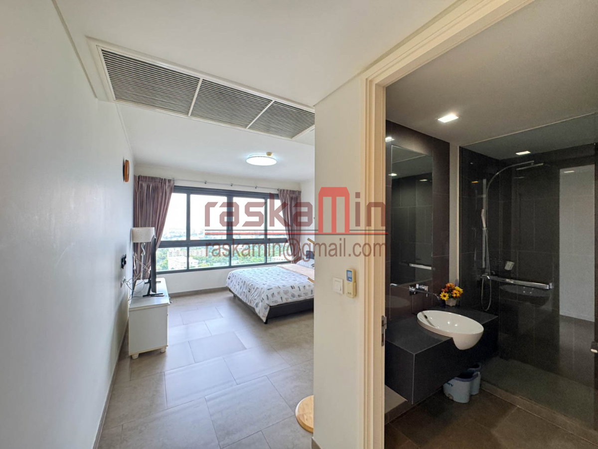 picture Zire Wongamat | High-Floor Beachfront Condo, 2BR/2BA – For Sale - 8/22
