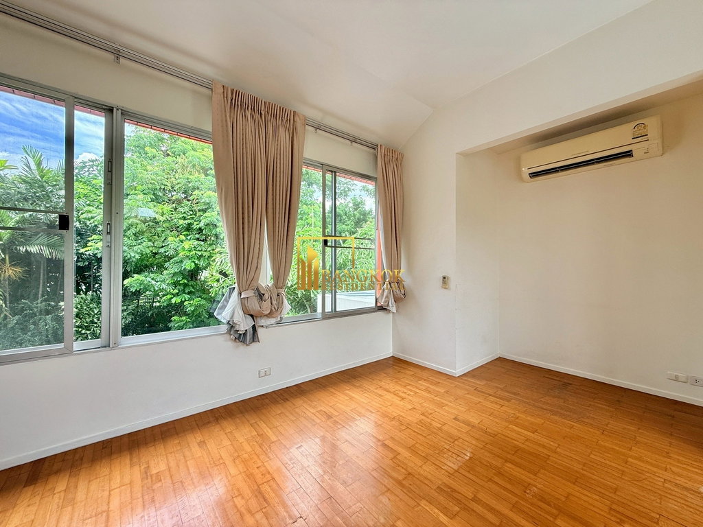picture Expansive 4 Bedroom House With Pool Near Thonglor Area - BR28183SH - 26/38