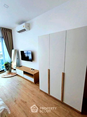 Condos for rent : 1-BR Condo The Rich Rama 9-Srinakarin, High-Floor Near ARL Hua Mak (ID 2610418)