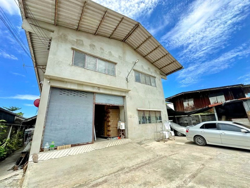 รูป ใกล้รพ.บางปะกอก1 850 ม. โรงงาน 506 ตร.ม. ให้เช่า 2 ชั้น 4 นอน 2 น้ำ 114 ตร.ว.สุขสวัสดิ์28-32 - รูปที่ 2/8