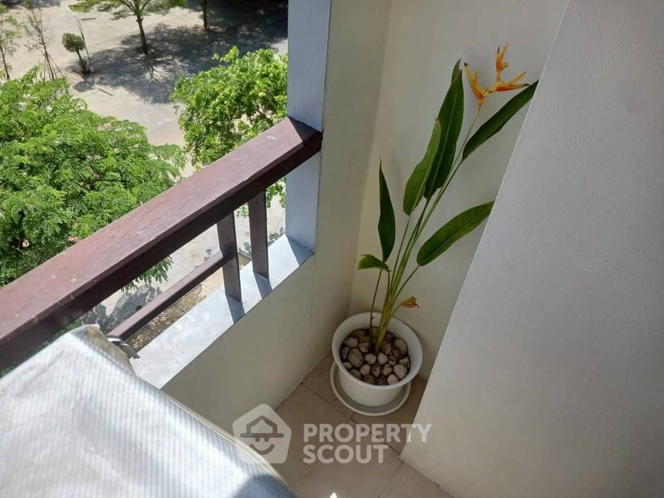 picture 2-BR Condo For Sale, J.W. Boulevard Srivara, Near Phlapphla (ID 3065687) - 41/48