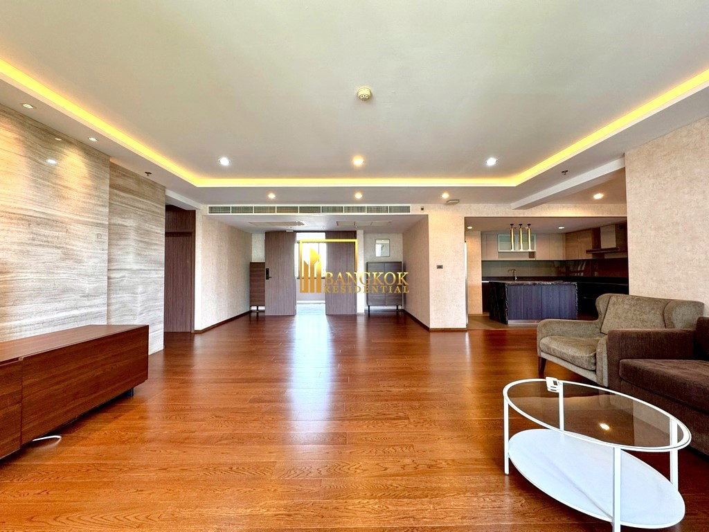 picture The Hudson | Very Spacious 4 Bed Luxury Condo in Sathorn - BR12172CD - 4/53
