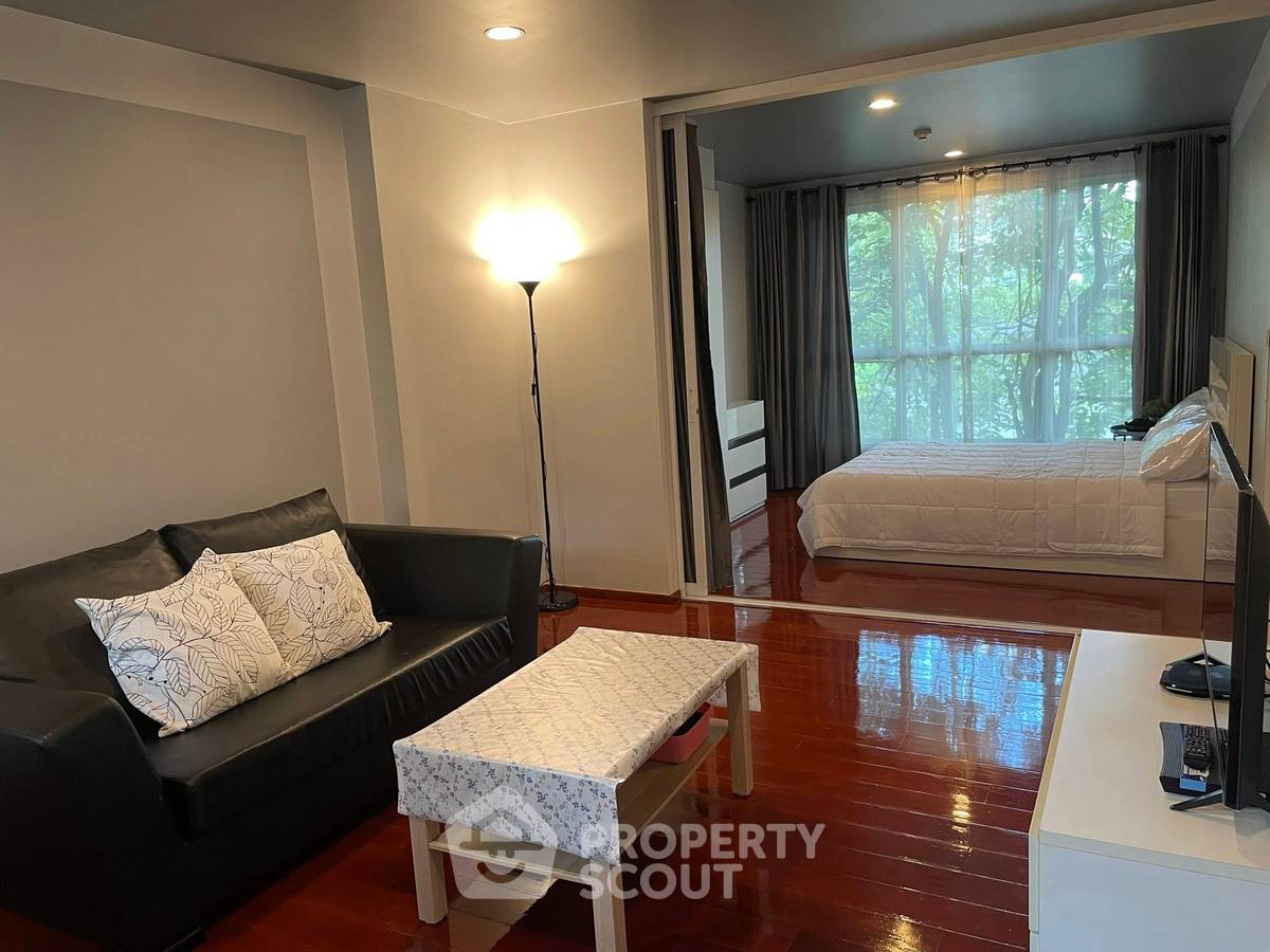 รูป คอนโด 1 ห้องนอน 40 ตร.ม. ที่ Hive สุขุมวิท 65 ใกล้ BTS เอกมัย 300 ม. (ID 551967) - รูปที่ 1/9