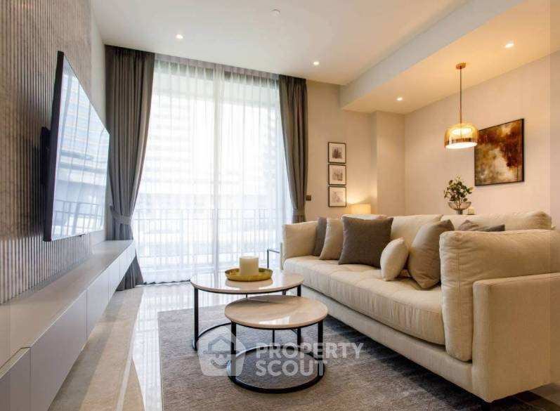 picture 2-BR Condo, 87 Sqm At Muniq Langsuan, BTS Ratchadamri 📍 (ID 3046238) - 3/3