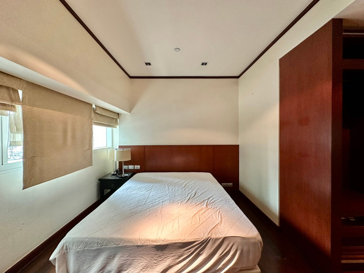 picture Le Raffine 31 | Elegant 3 Bedroom Duplex Condo in Prime Area - BR9210CD - 24/60