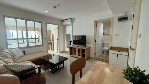 🔥 Condo for rent Lumpini Ville Sukhumvit 77, 1 bedroom. Great location, lots of food options nearby 🍱Interested? Add Line ID @480kttgd