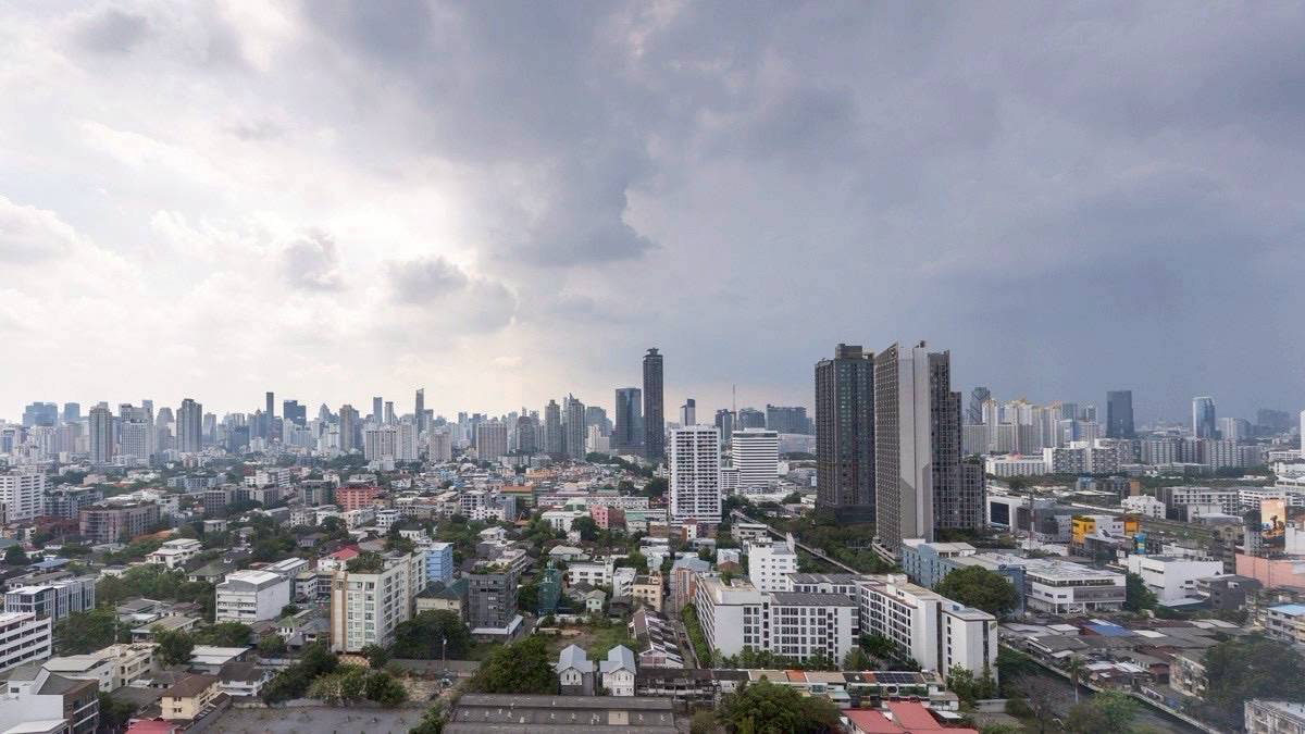 picture Renting The Monument Thonglor 2bed nice decor no pet - 7/10