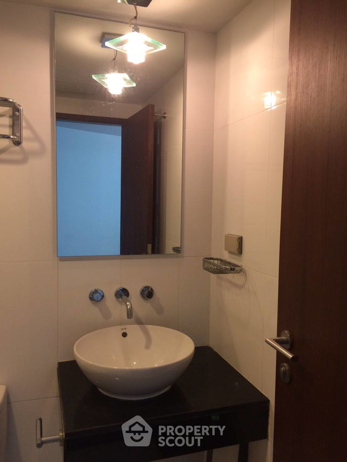 picture High-Floor 2-BR 95 Sqm Urbana Langsuan, 400m to BTS Ratchadamri (ID 514159) - 10/14