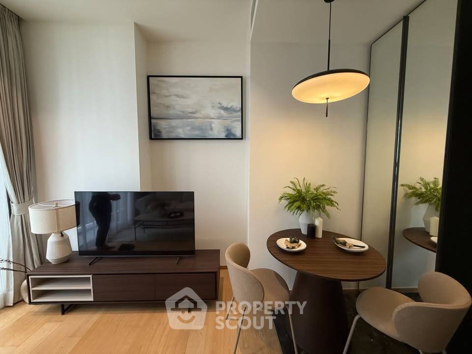 รูป คอนโด 1 ห้องนอน 28 ชิดลม ขนาด 38 ตร.ม. ใกล้ BTS ชิดลม 300 ม. (ID 3065755) - รูปที่ 13/14
