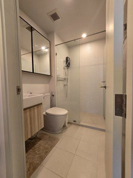 🌇 23rd Floor, beautiful view, move-in ready! Prime Kaset-Nawamin location! ✨🏙️ 🔥 For Rent: Chewathai Kaset-Nawamin
