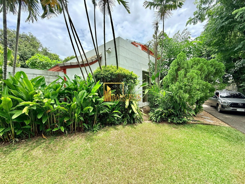 picture Expansive 4 Bedroom House With Pool Near Thonglor Area - BR28183SH - 4/38