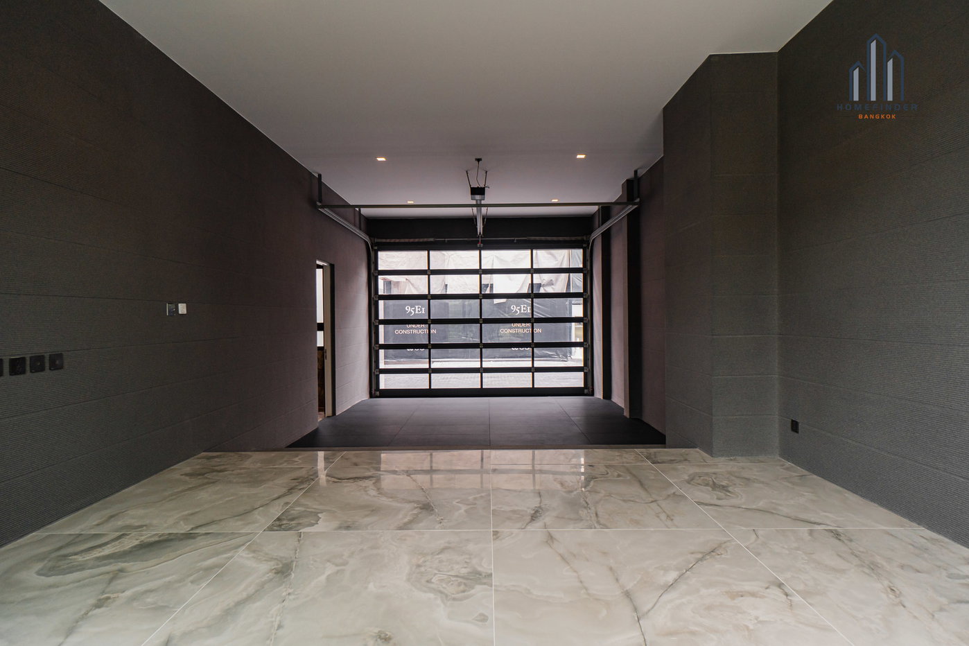 รูป 95E1 – Ninety Five East One 4 bedrooms, for sale - รูปที่ 44/69