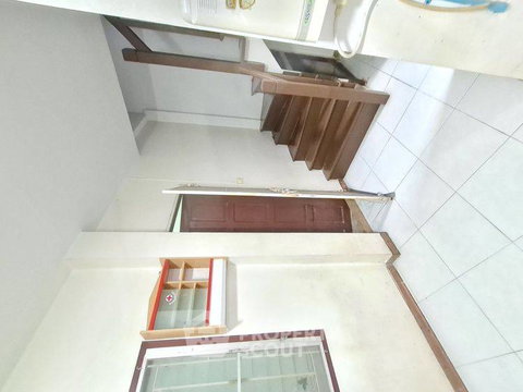 Pet-Friendly 3-BR Townhouse For Sale In Baan Tiwatawan, Lam Pho (ID 3061498)