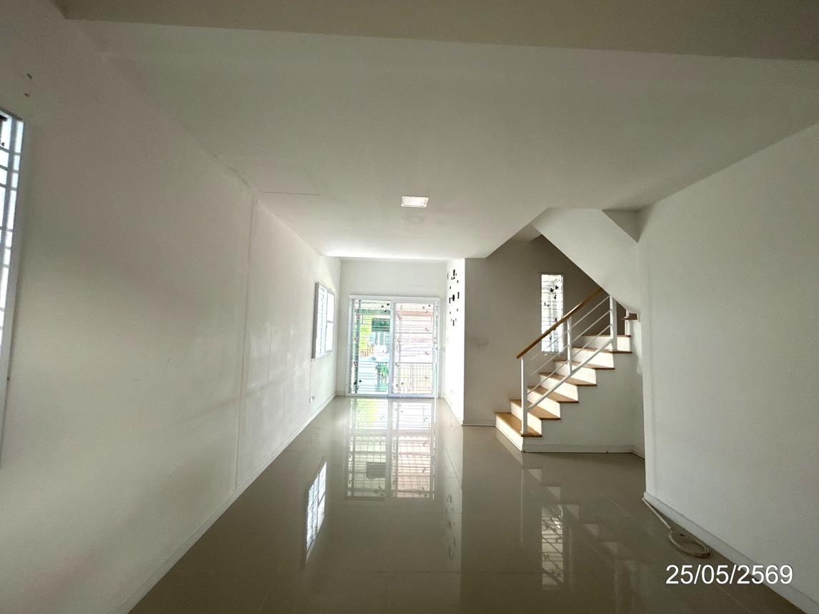 picture TOWN HOUSE 23.9 Sq.w. Bang Bo Samut Prakarn for 2.3M - 24/40