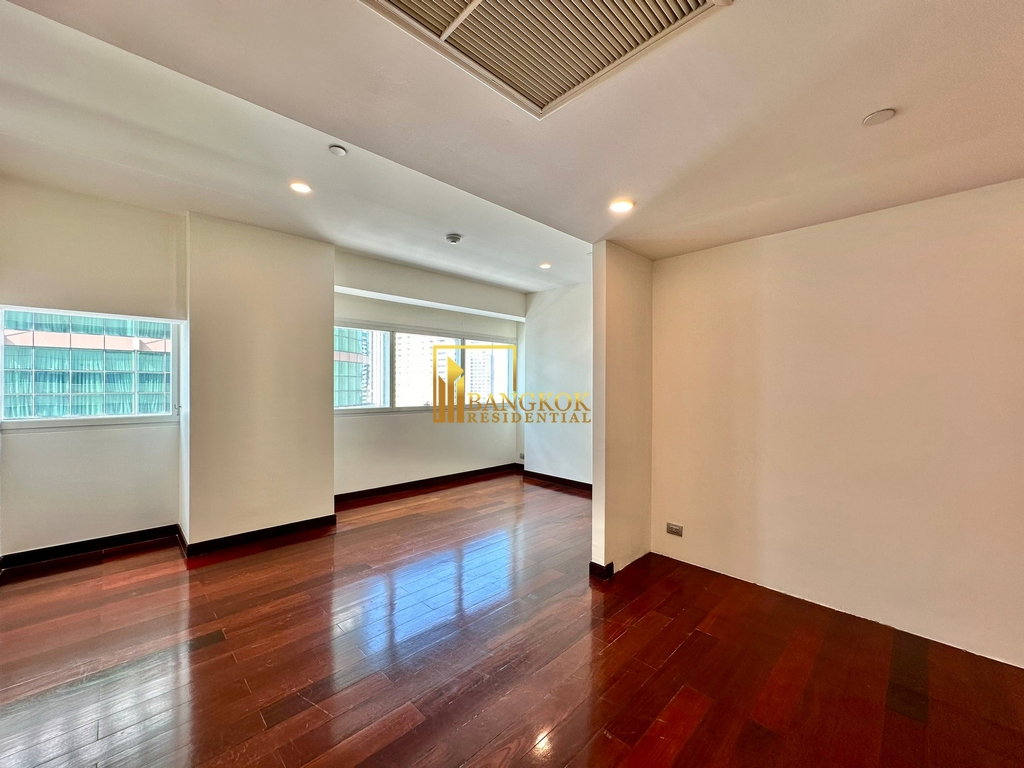 รูป Le Raffine 31 | 3 Bedroom Duplex Condo With Private Pool - BR18662CD - รูปที่ 34/64