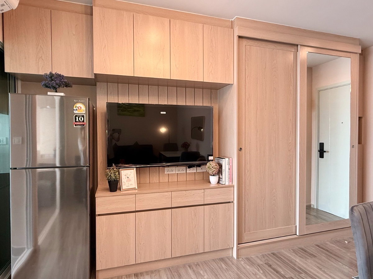 รูป 🏡 คอนโดรีเจ้นท์ โฮม บางนา | 1 ห้องนอน 28 ตร.ม. ห้องบิวท์อินสวย พร้อมเข้าอยู่ - รูปที่ 2/9
