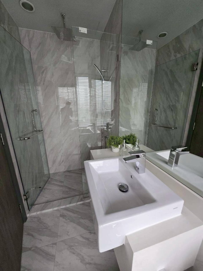 picture MRT Khlong Toei 43 m. Condo COCO PARC ( Rental ) Price  75,000 Baht - 43/44